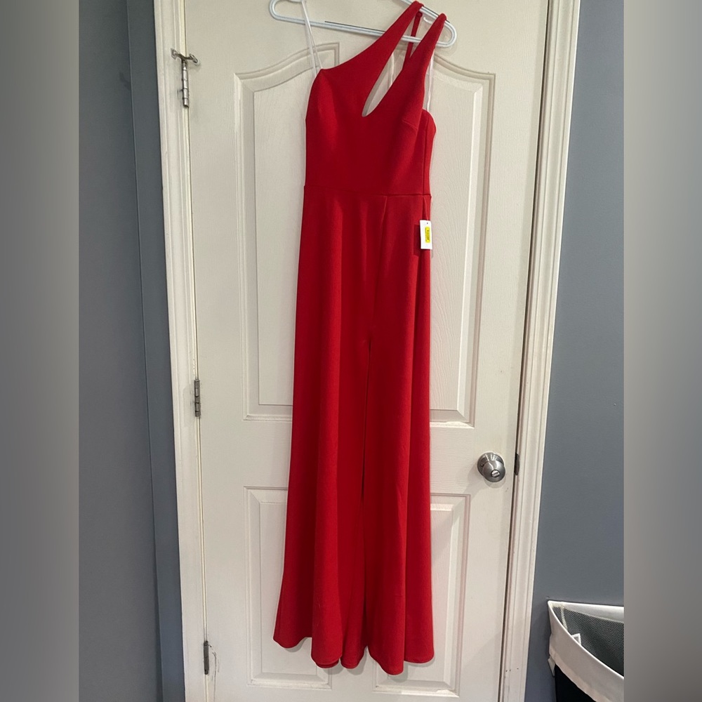 Red B. Darlin Gown